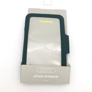 💋 $5 CLEARANCE 4/$20 New! Heyday Smartphone Arm Band